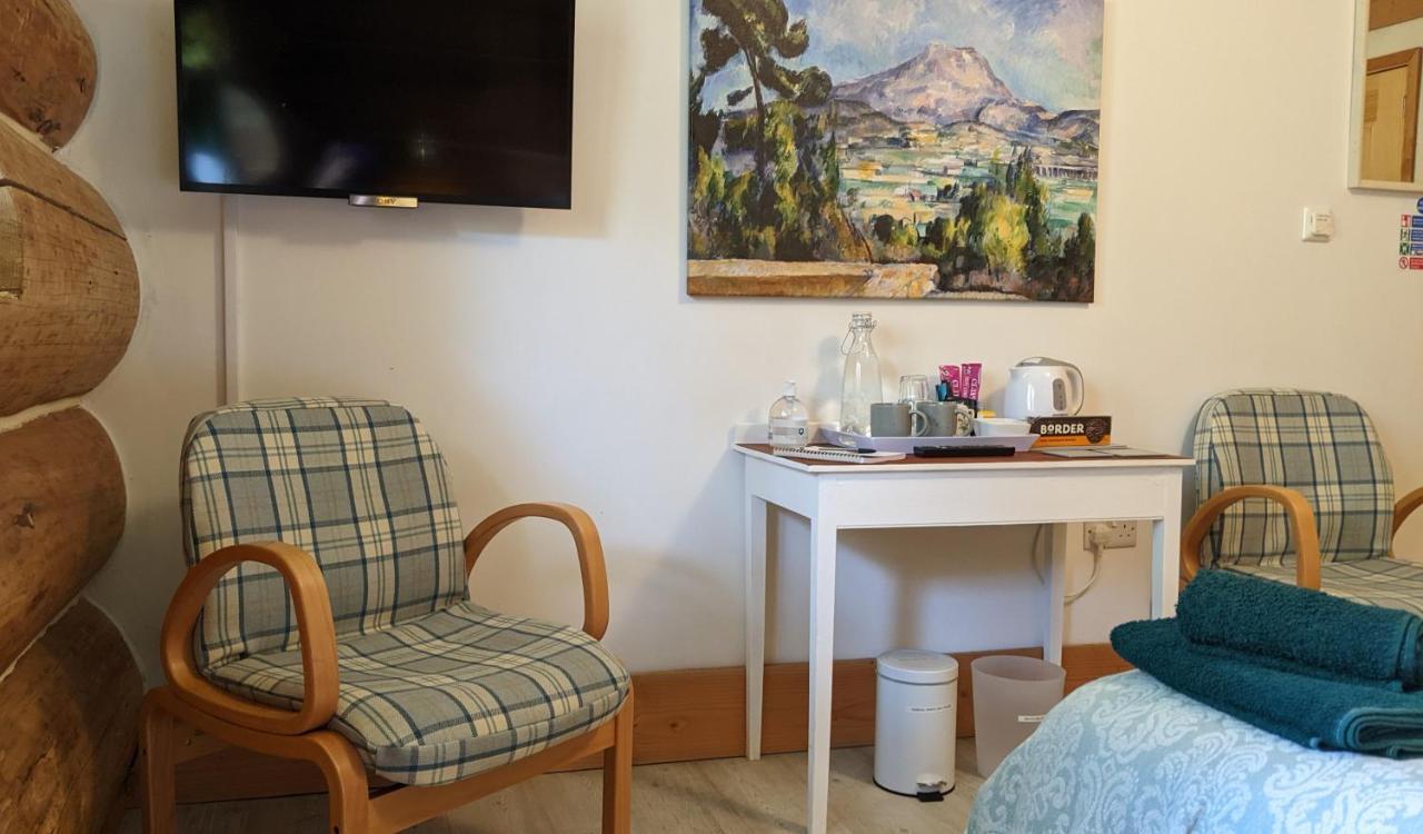 Owl Lodge Bed & Breakfast Kilmuir  Ngoại thất bức ảnh